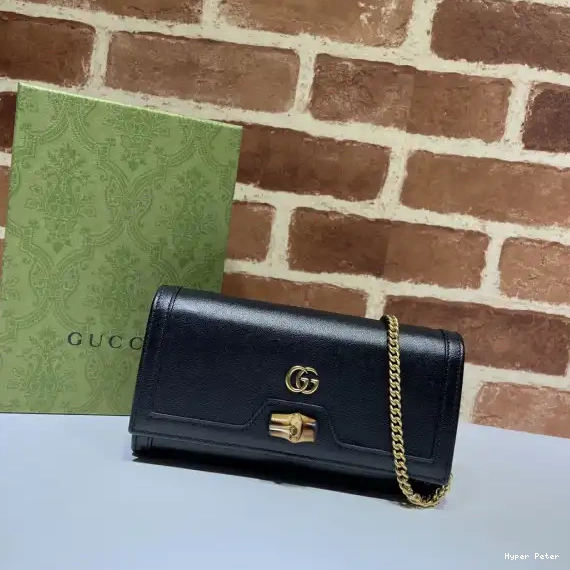 Hyper Peter Diana with Gucci chain bamboo wallet 0511